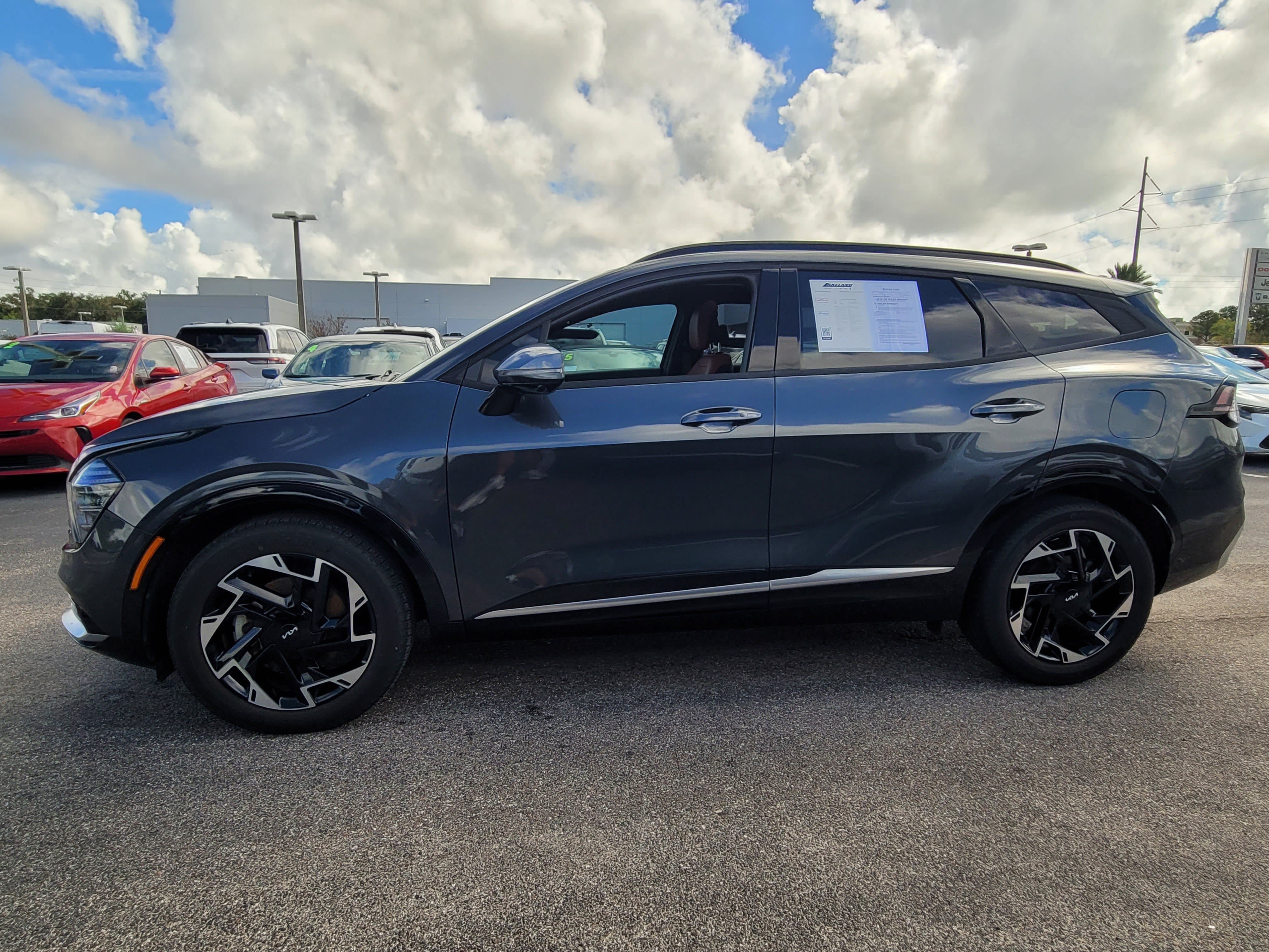 Used 2023 Kia Sportage SX FWD image 7