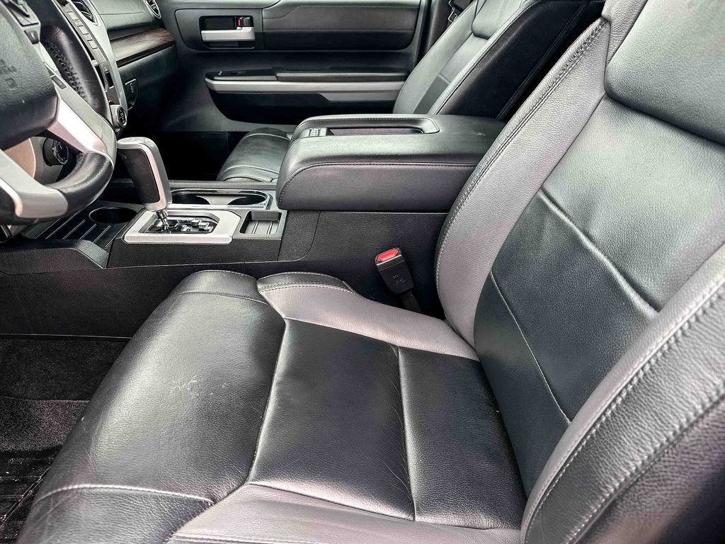 Used 2018 Toyota Tundra Limited image 13