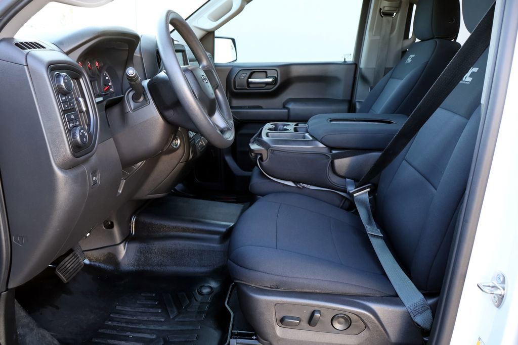 Used 2024 Chevrolet Silverado 1500 Custom Trail Boss w/ LPO, Dark Essentials Package AWD/4WD image 31