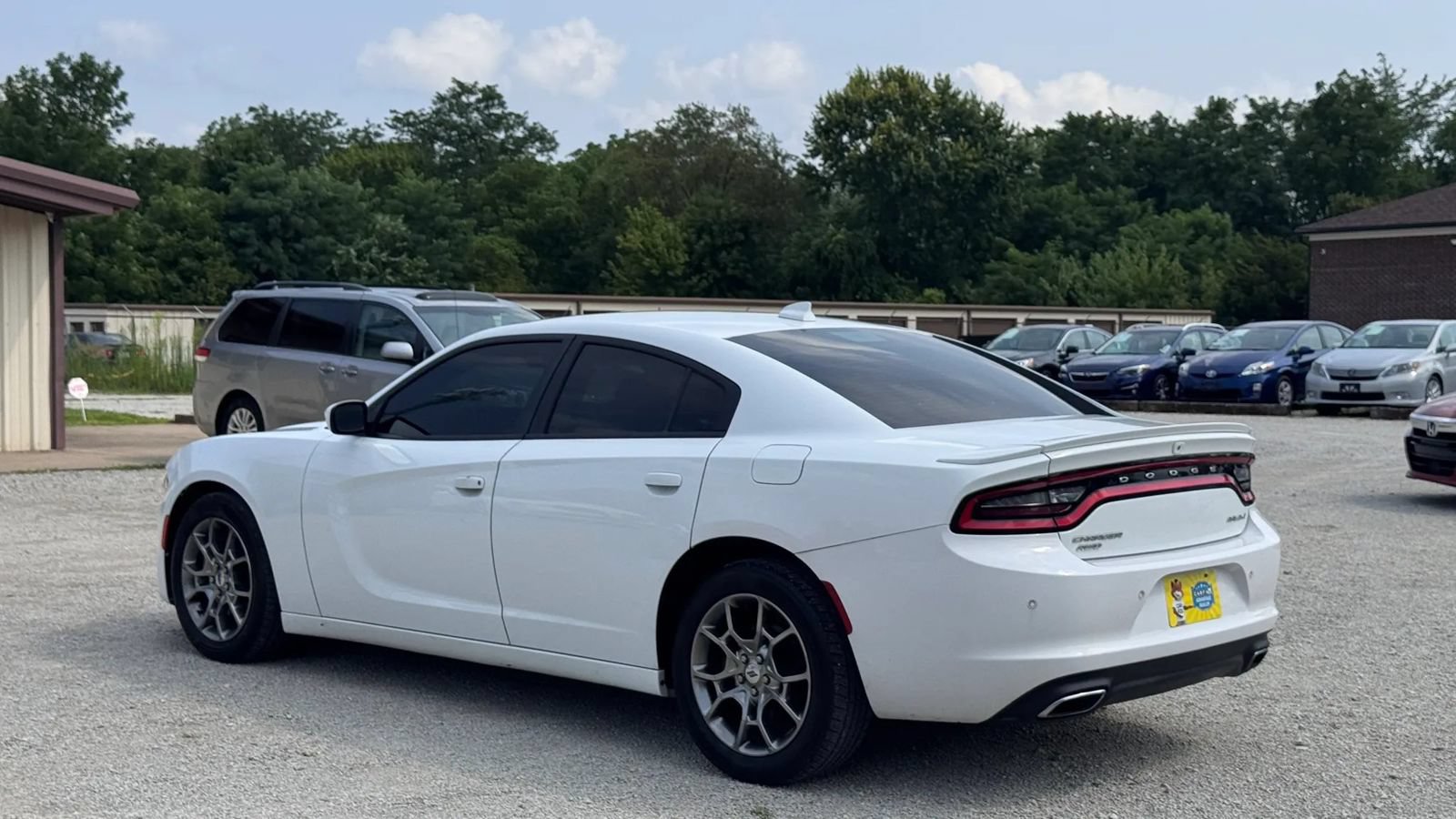 Used 2017 Dodge Charger SXT w/ AWD Plus Group image 12