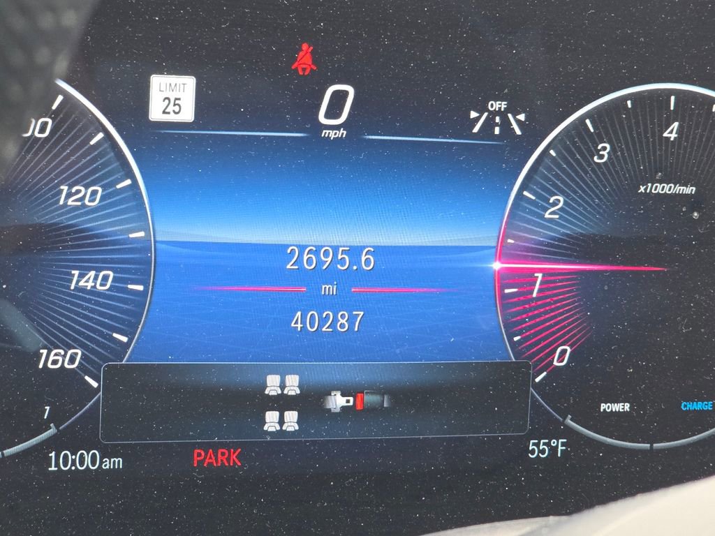 Used 2024 Mercedes-Benz GLS 580 4MATIC image 31