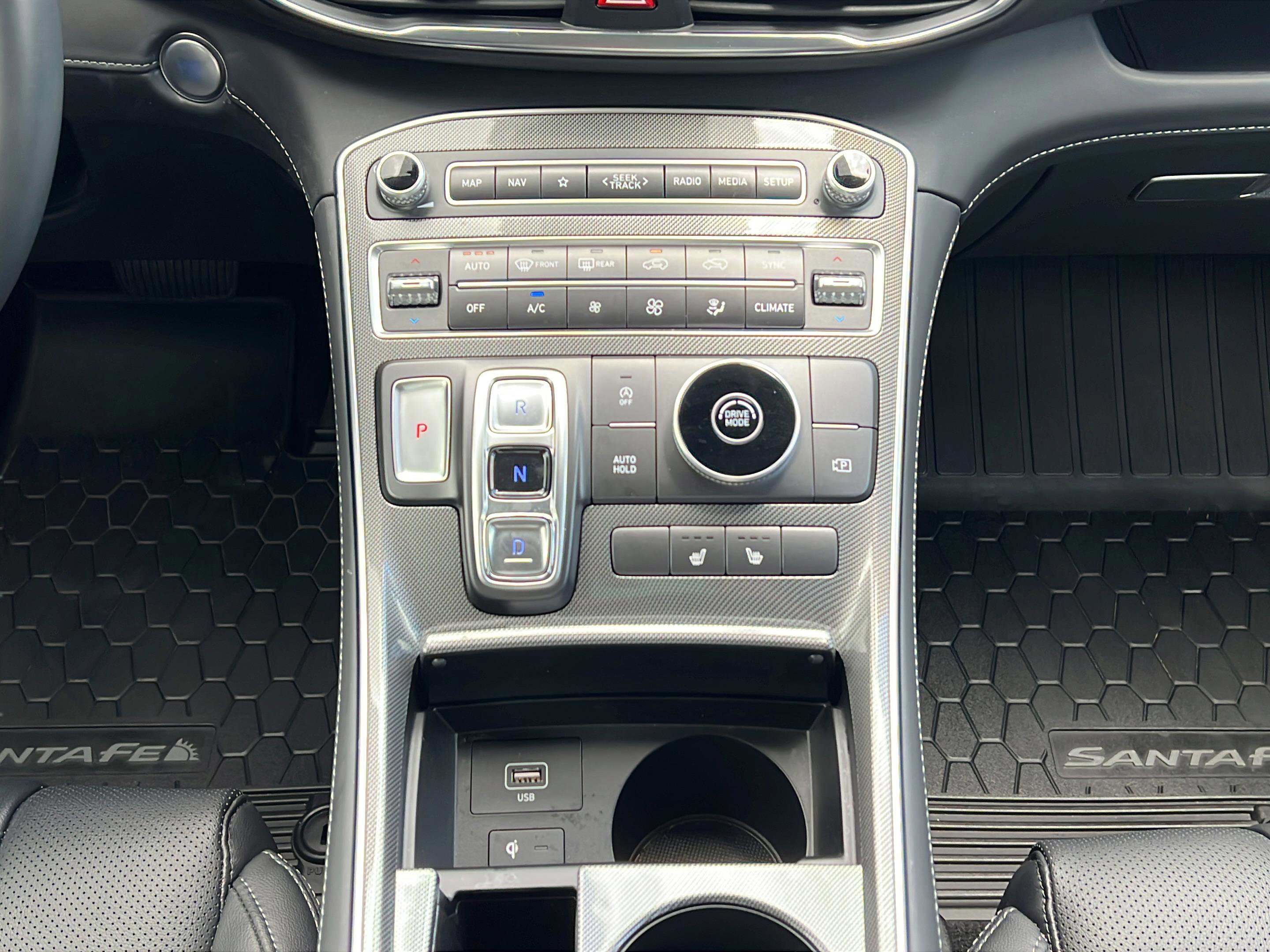 Certified 2023 Hyundai Santa Fe SEL w/ Premium Package FWD image 15