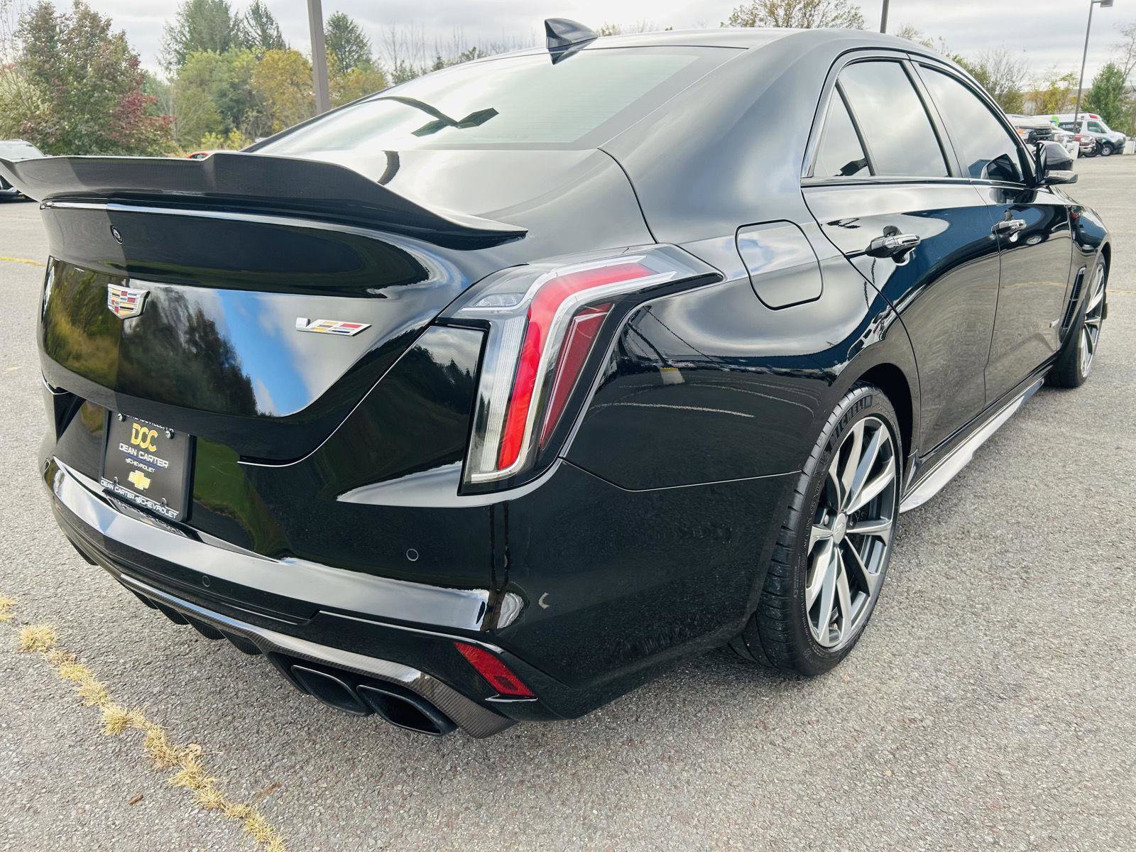 Used 2022 Cadillac CT4 V Blackwing w/ Carbon Fiber 1 Package image 6