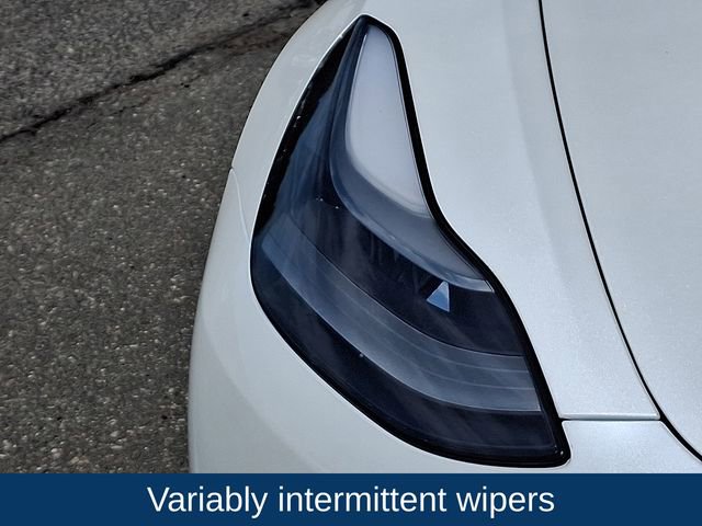 Used 2021 Tesla Model 3 Long Range AWD/4WD image 25