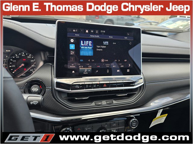 New 2026 Jeep Compass Latitude AWD/4WD image 10