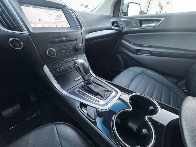 Used 2016 Ford Edge SEL w/ Equipment Group 201A FWD image 10
