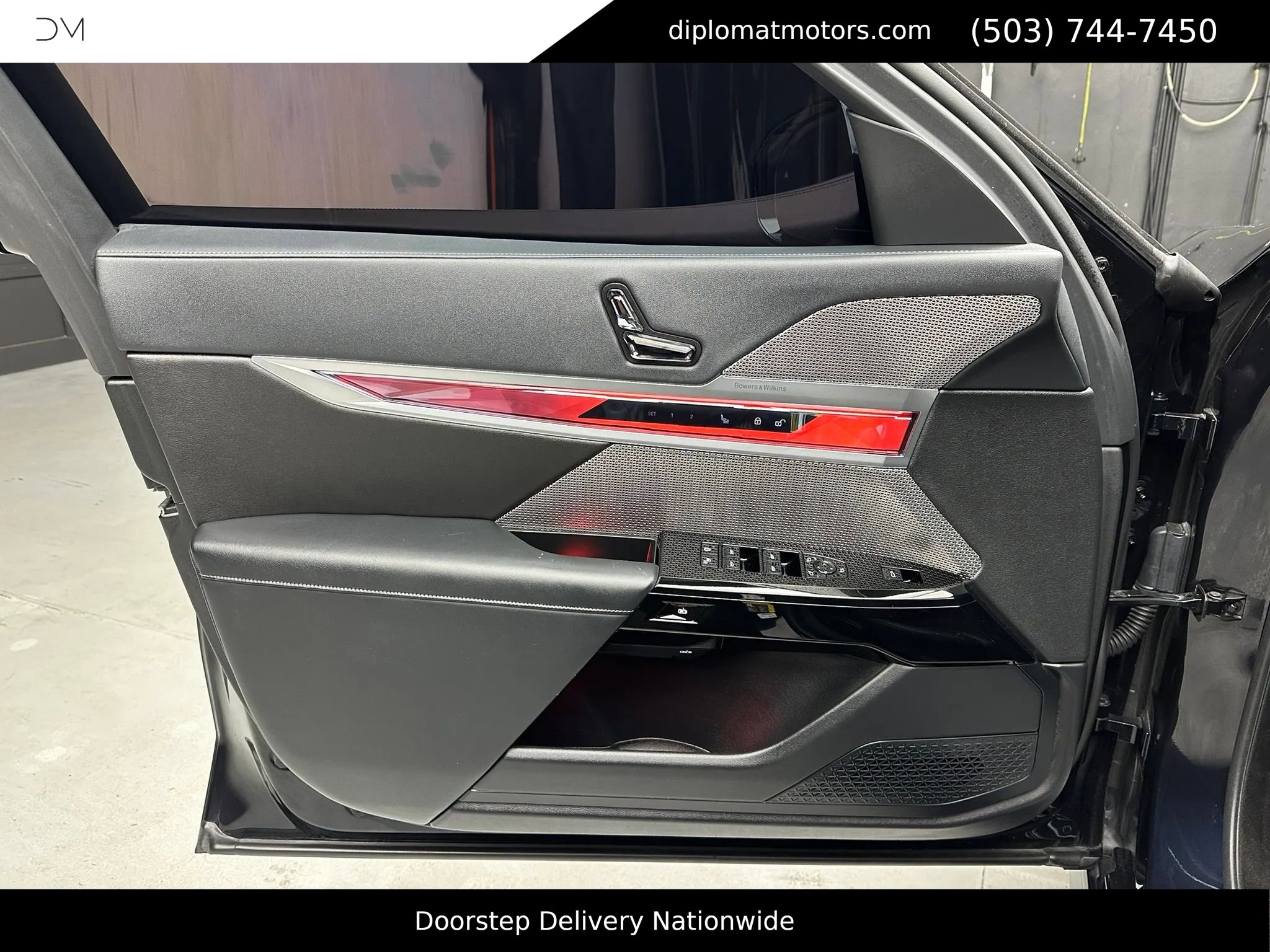 Used 2024 BMW i7 xDrive60 image 25