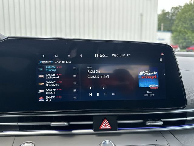 Used 2024 Hyundai Elantra SEL FWD image 14