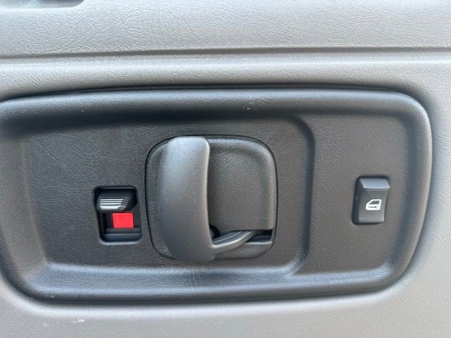 Certified 2024 Chevrolet Express 3500 LT w/ LT Preferred Equipment Group image 11