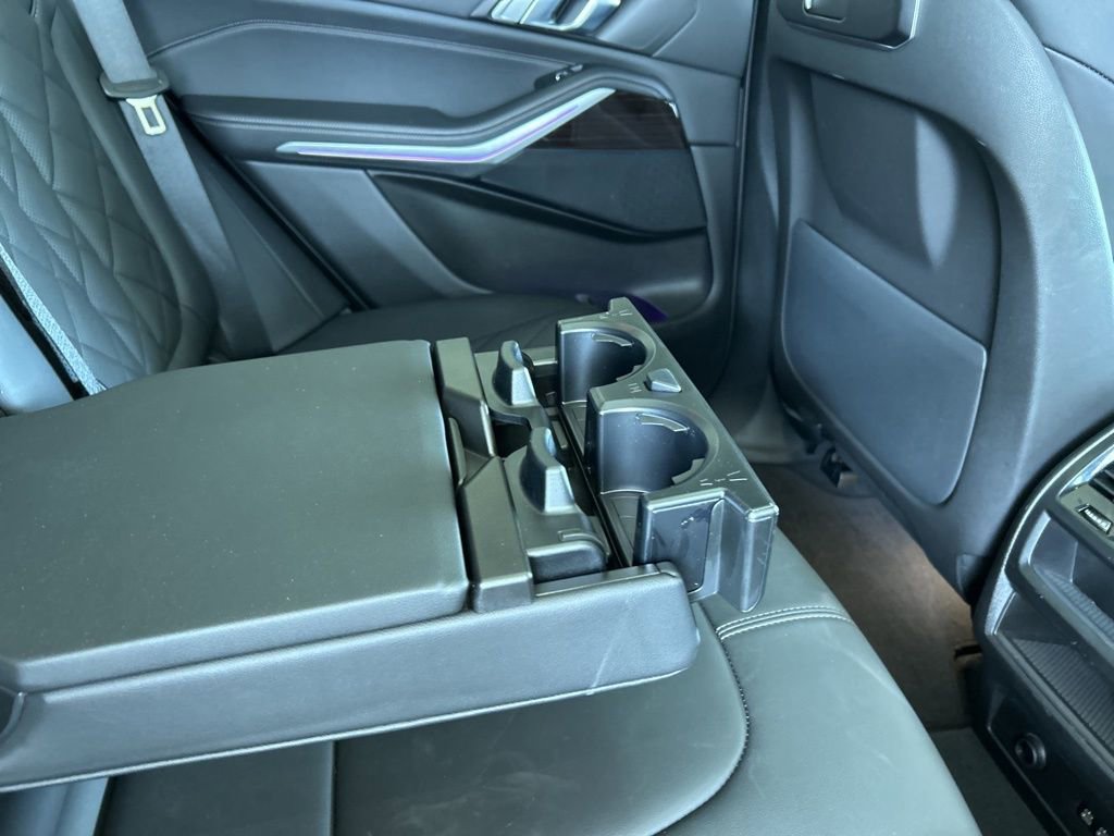 Used 2025 BMW X5 xDrive40i w/ M Sport Package image 32