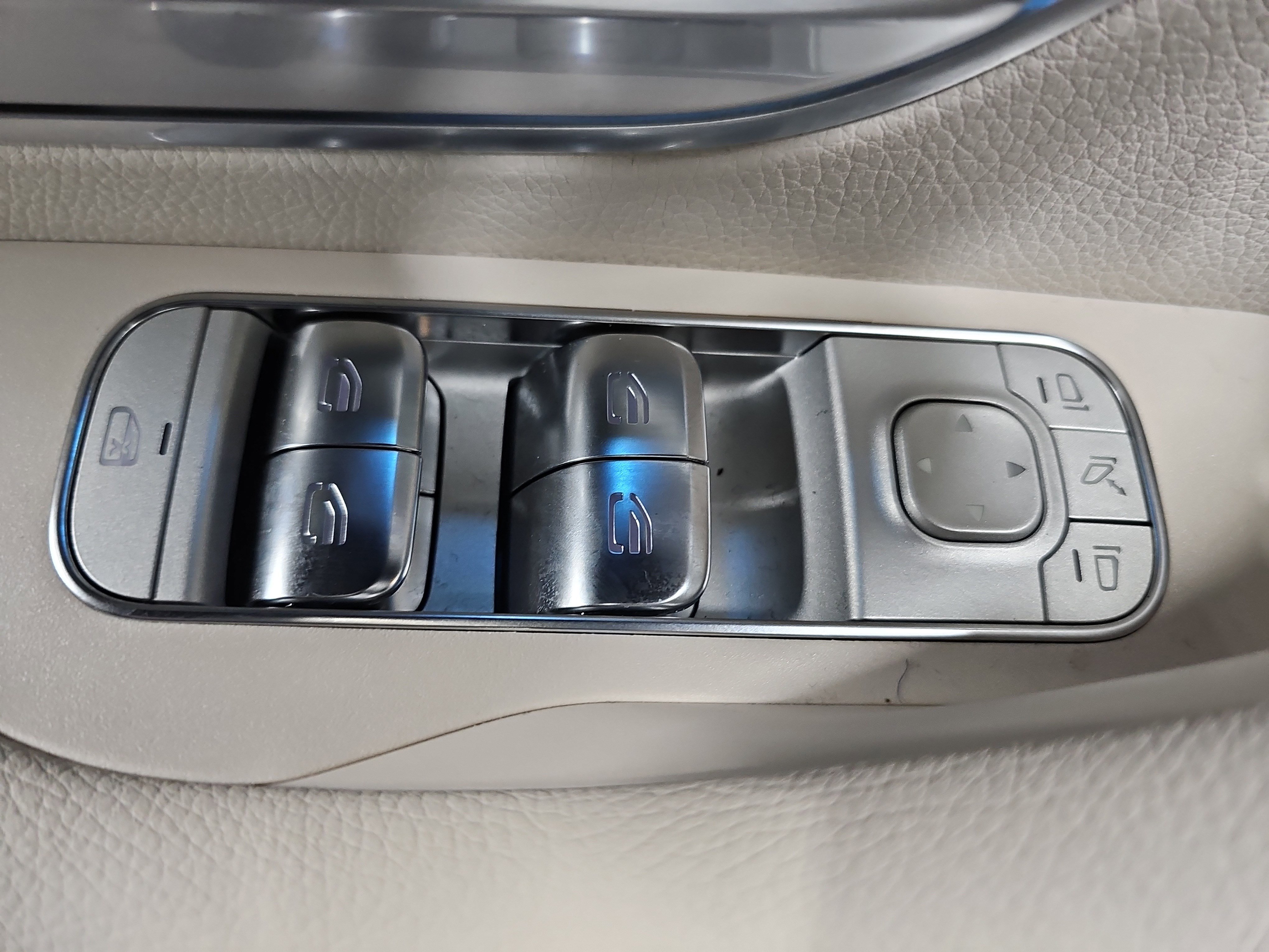 Certified 2026 Mercedes-Benz GLE 350 4MATIC image 29