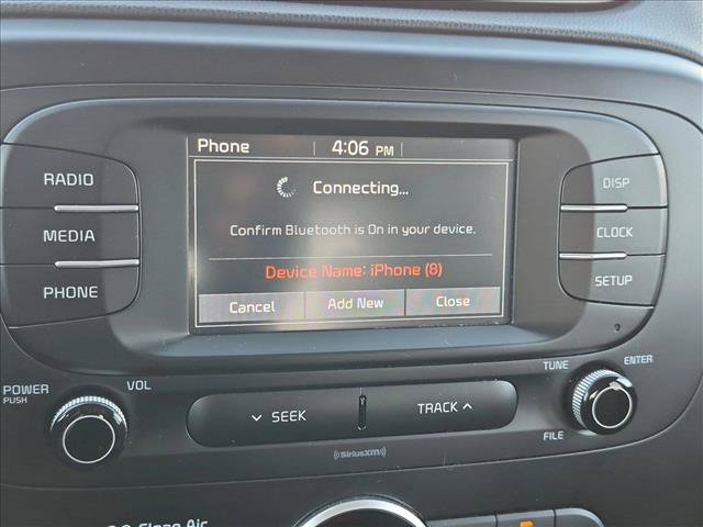 Used 2017 Kia Soul + FWD image 12