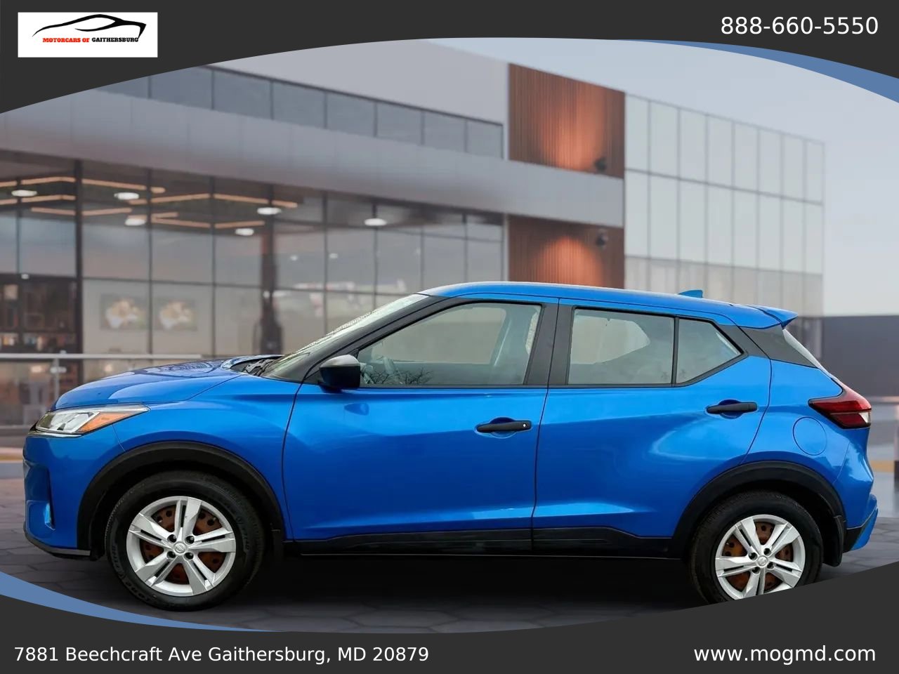 Used 2022 Nissan Kicks S w/ Interior Electronics Package FWD image 2