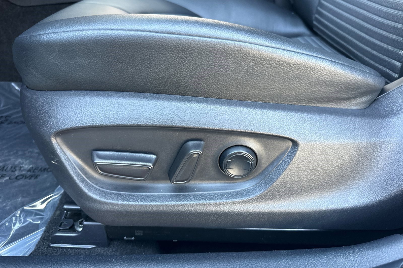 Used 2022 Toyota Camry SE image 14