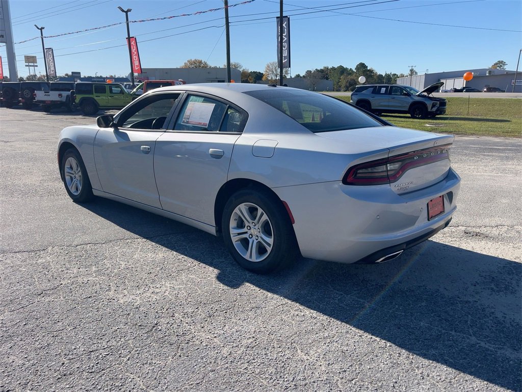Used 2022 Dodge Charger SXT image 5