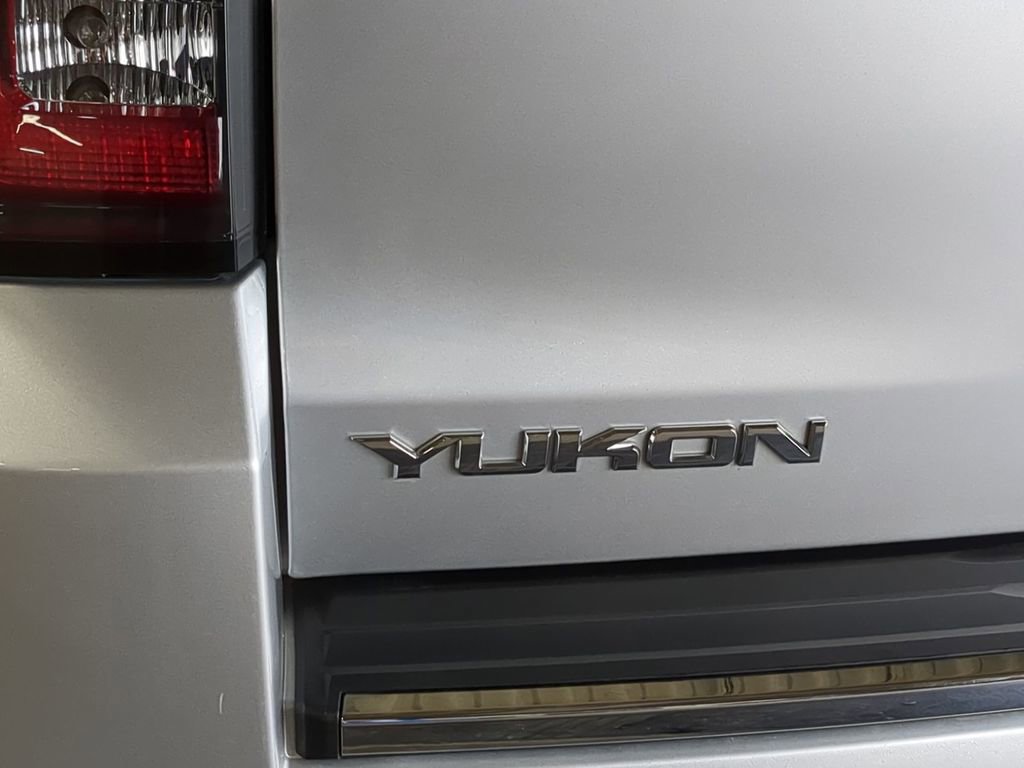 Used 2020 GMC Yukon Denali AWD/4WD image 16