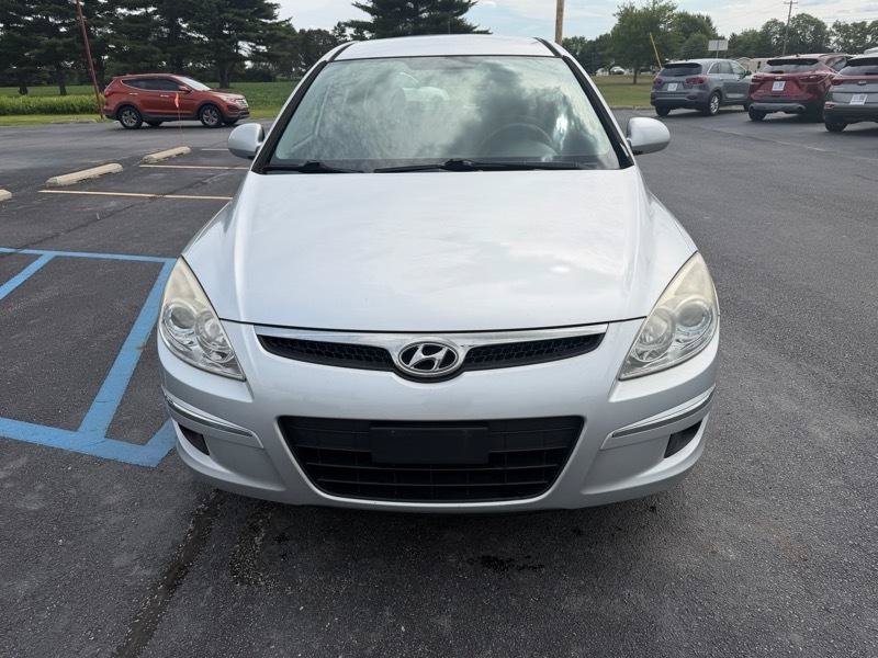 Used 2010 Hyundai Elantra GLS FWD image 12