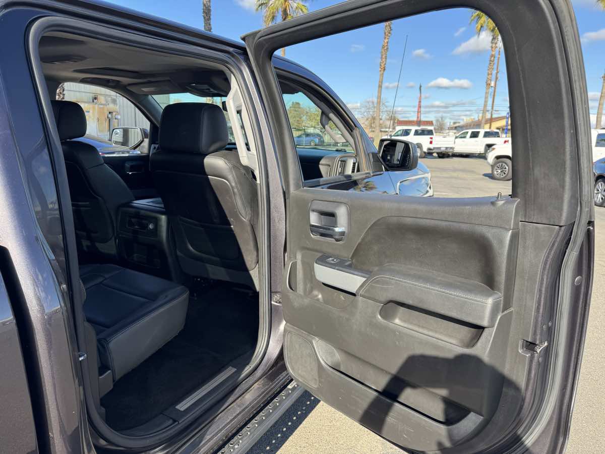 Used 2015 Chevrolet Silverado 1500 LTZ Z71 w/ LTZ Plus Package image 21