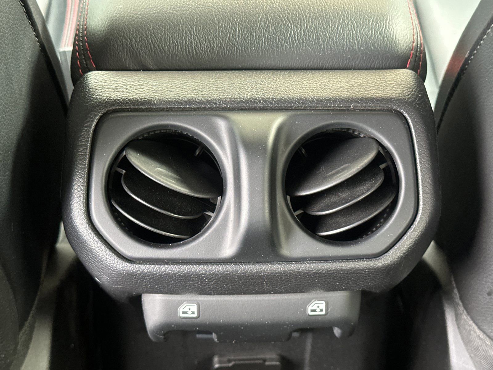 Used 2019 Jeep Wrangler Unlimited Rubicon AWD/4WD image 13