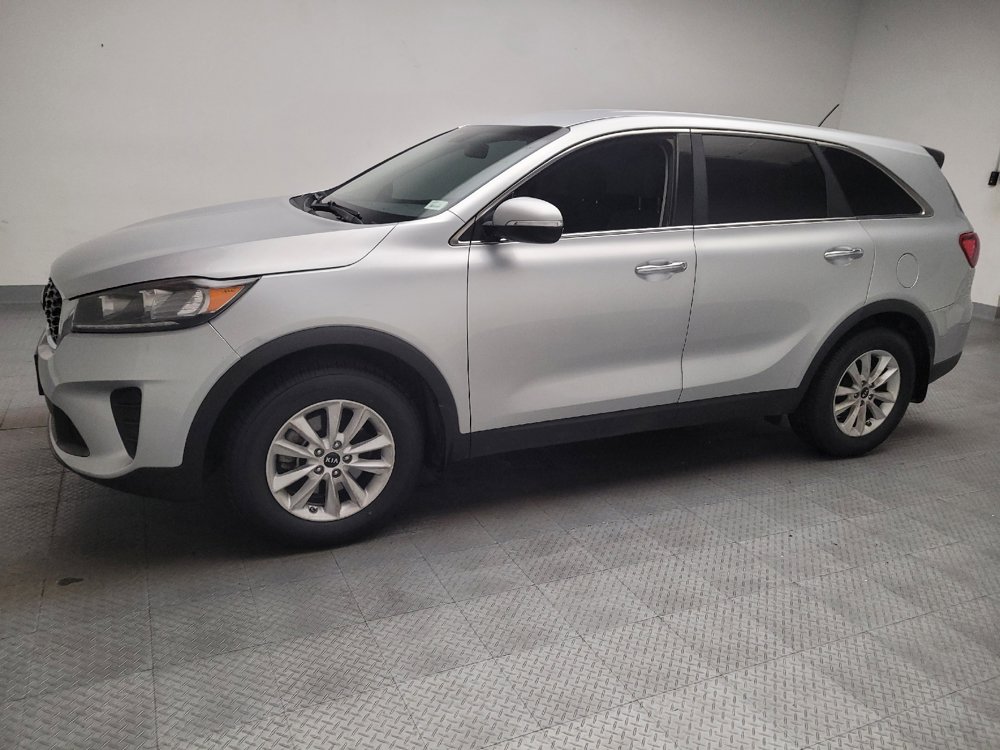 Used 2019 Kia Sorento FWD image 2
