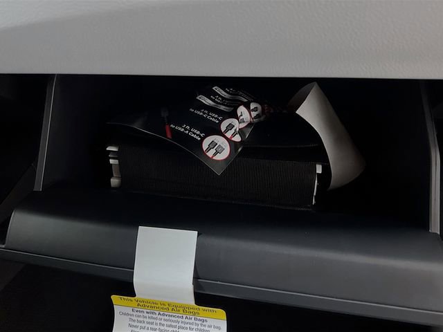 New 2026 Toyota Corolla SE image 32