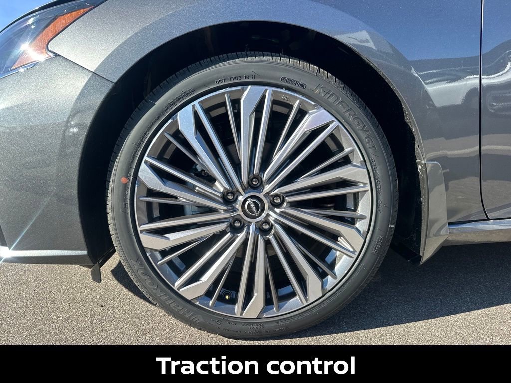 New 2025 Nissan Altima 2.5 SL image 18