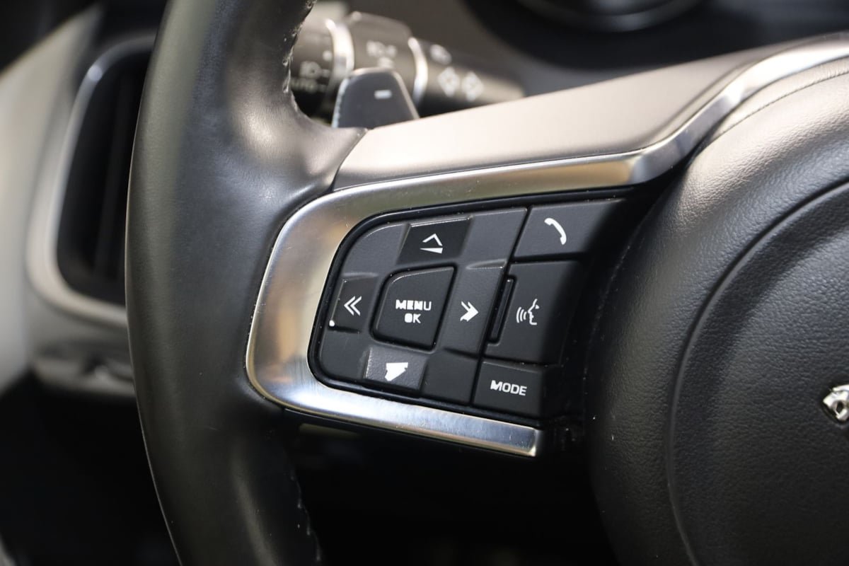Used 2018 Jaguar E-PACE R-Dynamic S AWD/4WD image 34