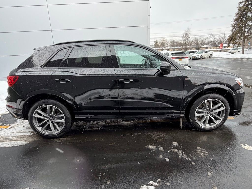 New 2025 Audi Q3 2.0T Premium image 6
