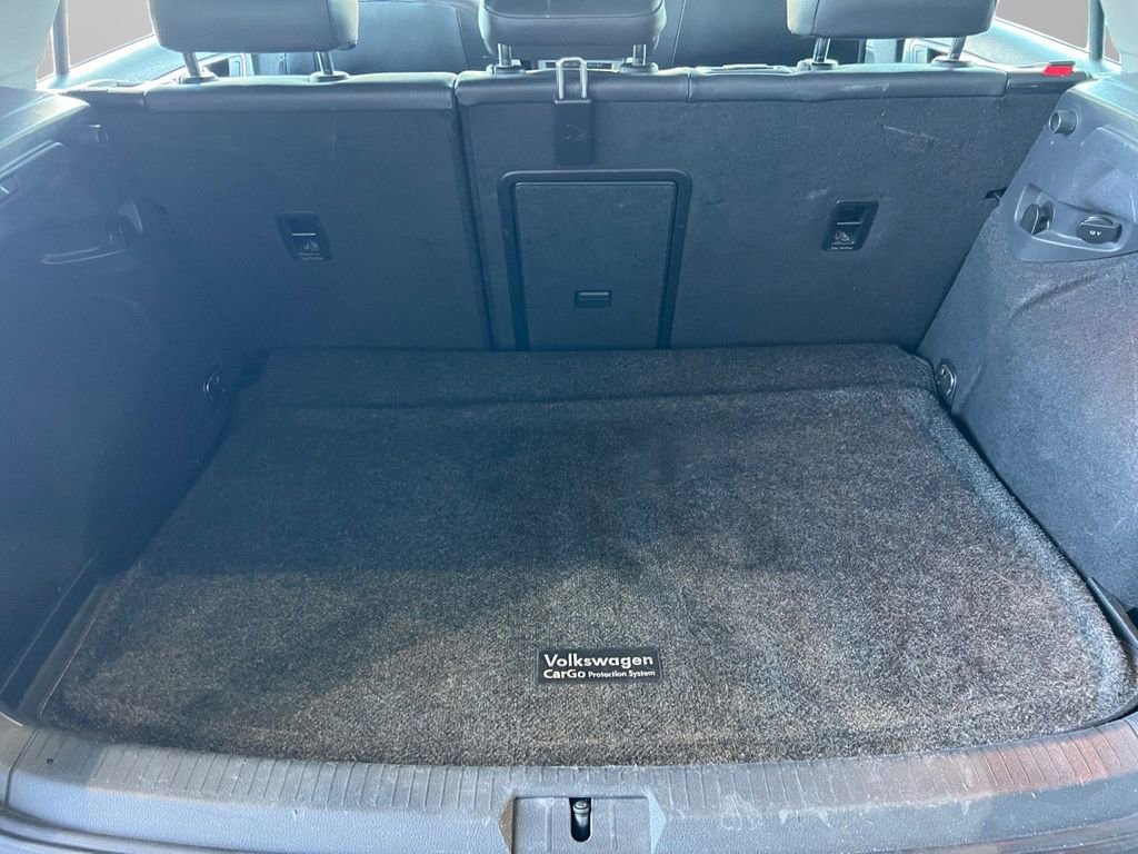 Used 2015 Volkswagen Golf S image 5