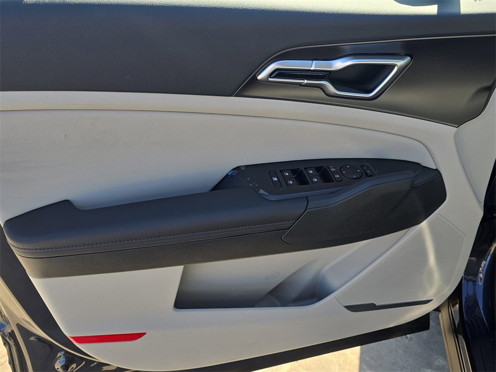 New 2026 Kia Sportage EX image 20