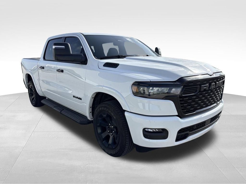 Used 2025 RAM 1500 Big Horn AWD/4WD image 3