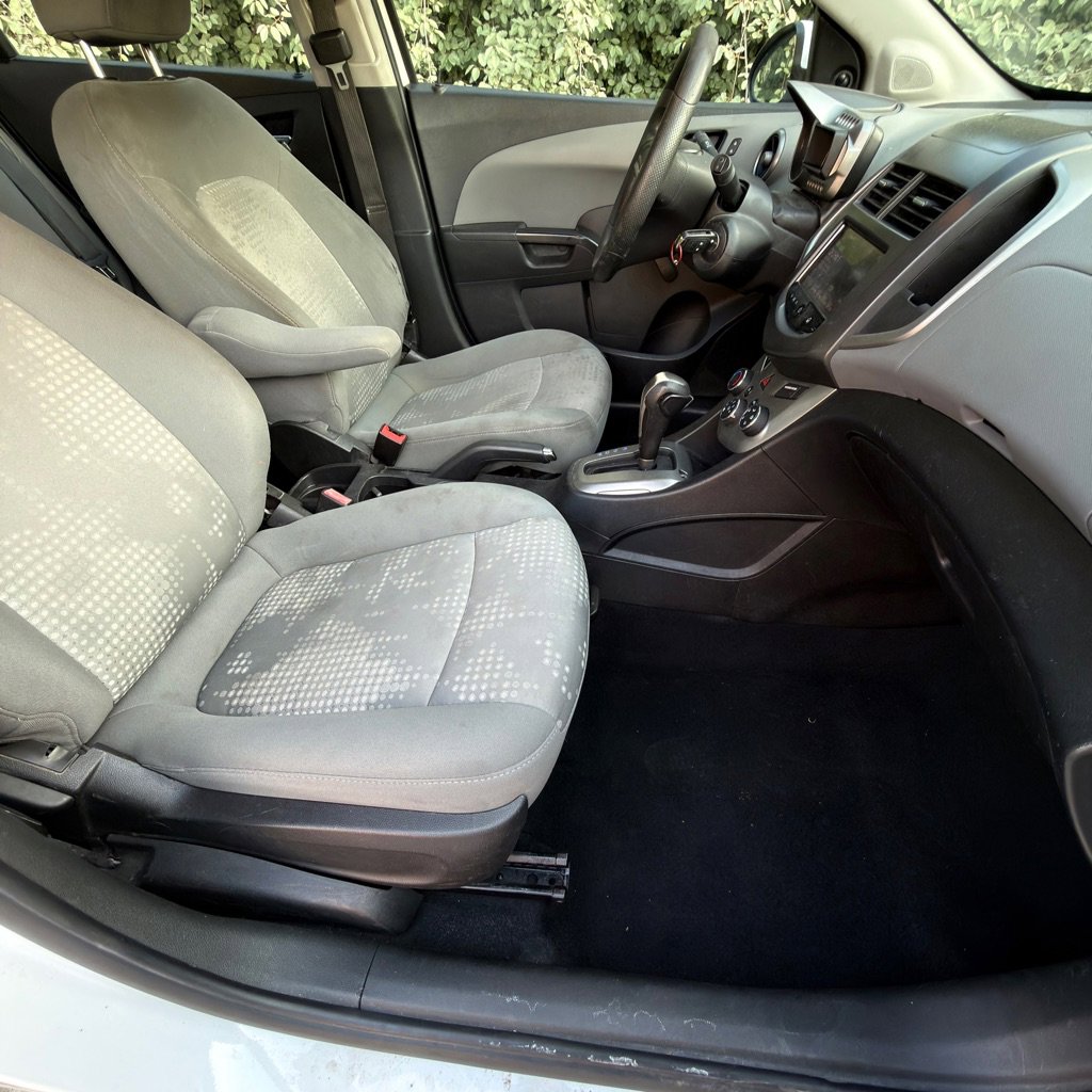 Used 2014 Chevrolet Sonic LS image 20