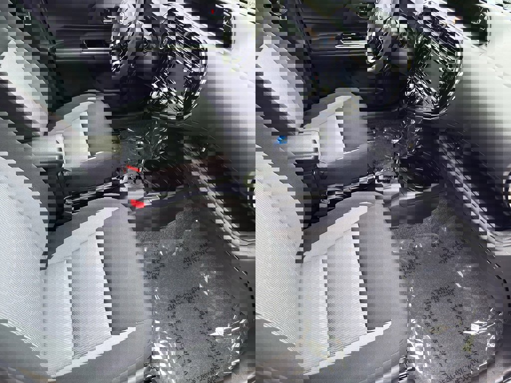 Used 2018 Toyota Prius C Three image 22