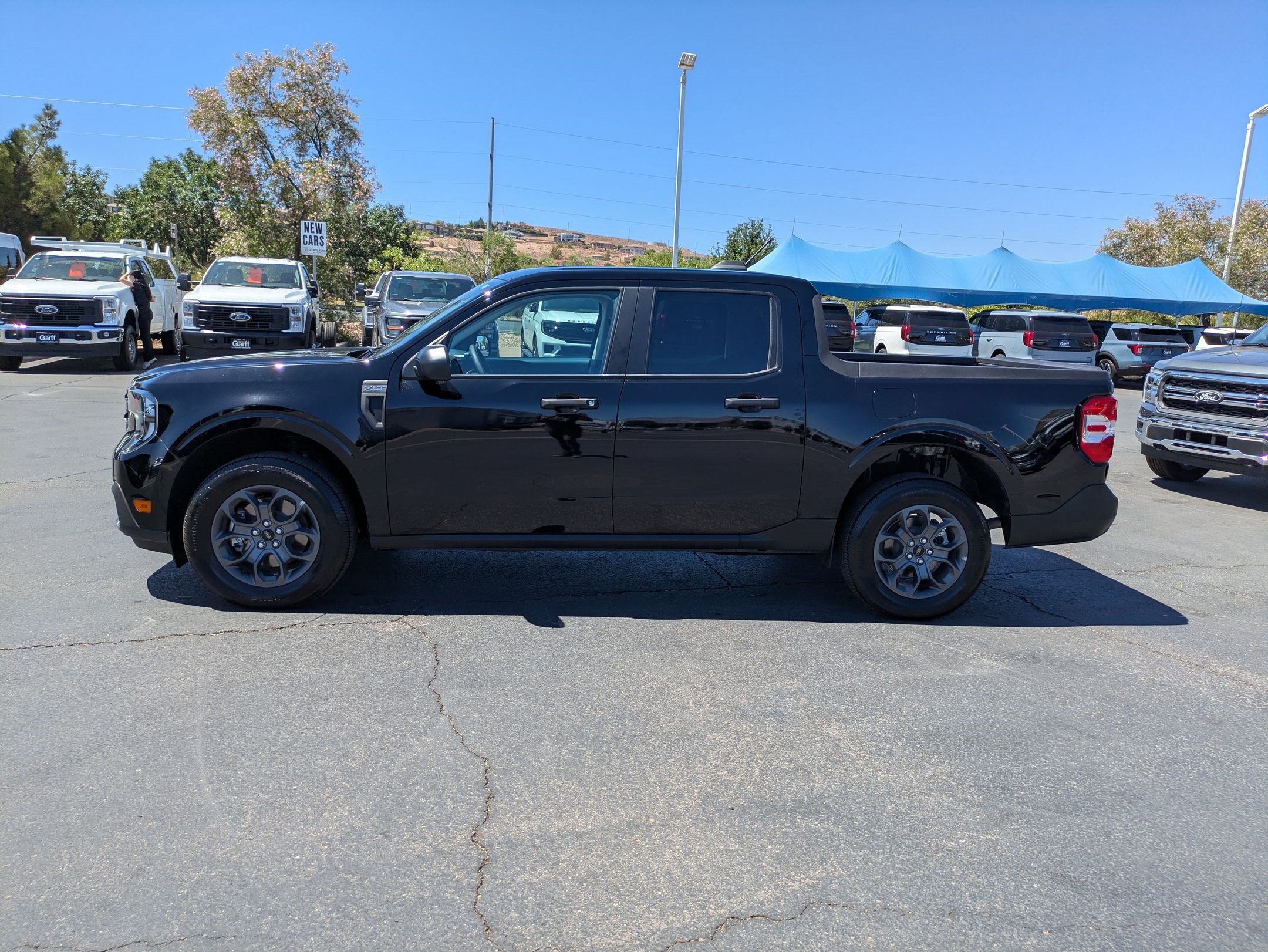Certified 2025 Ford Maverick XLT w/ Equipment Group 301A AWD/4WD image 9