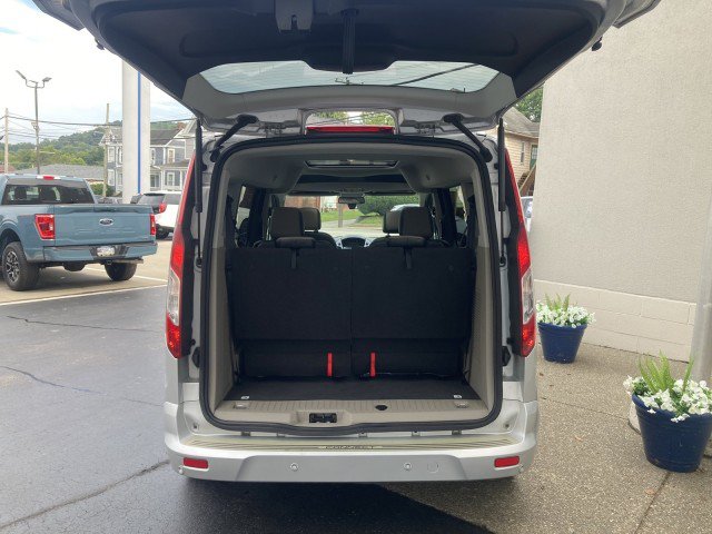 Used 2016 Ford Transit Connect Titanium FWD image 6