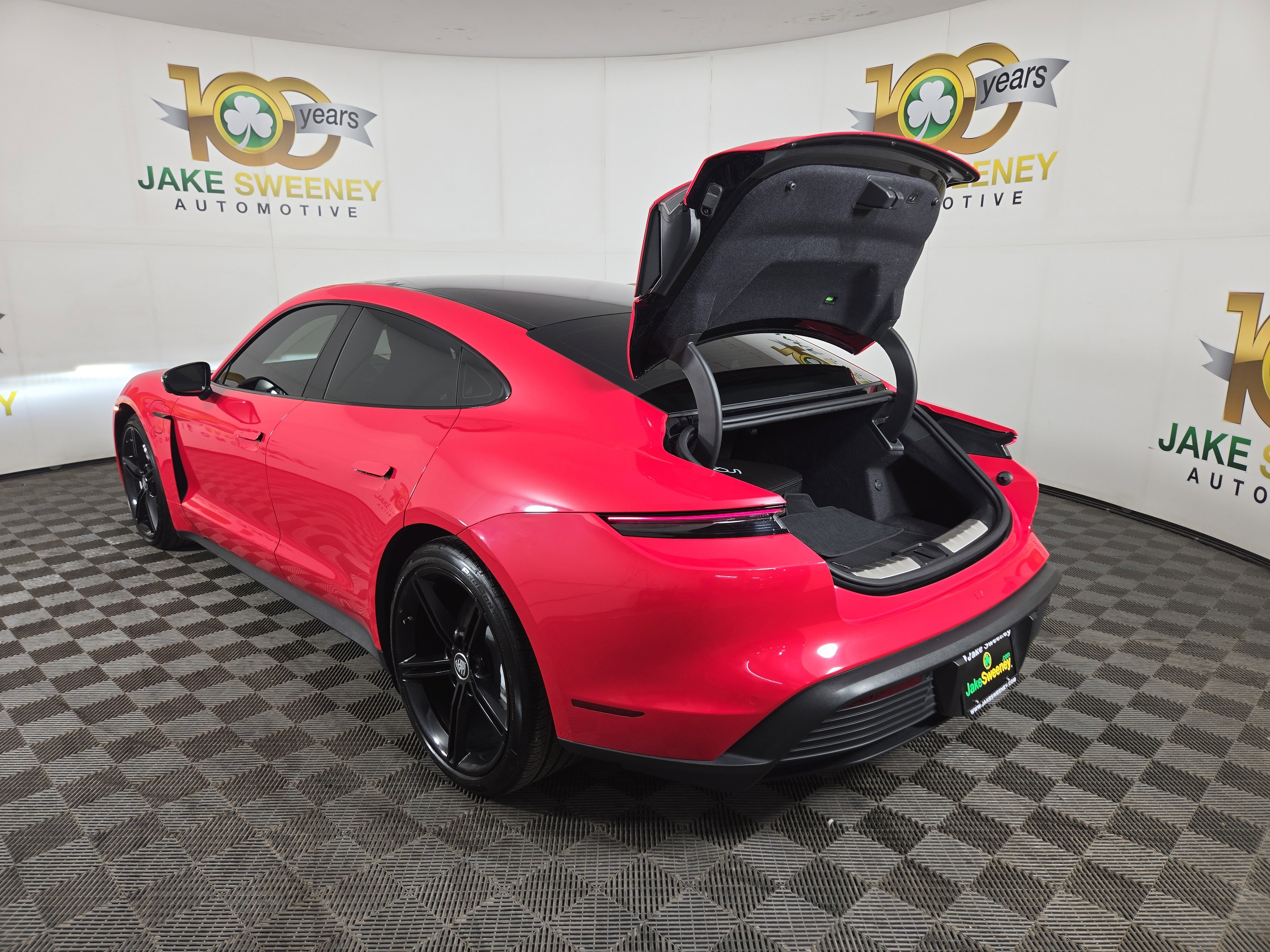 Used 2021 Porsche Taycan 4S image 32