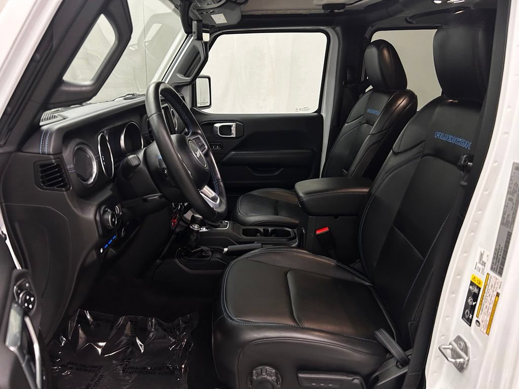 Used 2023 Jeep Wrangler Unlimited Rubicon 4xe w/ Cold Weather Group AWD/4WD image 12
