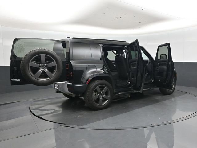 Used 2025 Land Rover Defender 110 S AWD/4WD image 47