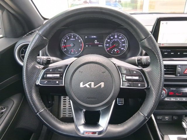 Used 2022 Kia Forte GT-Line w/ GT-Line Premium Package image 8