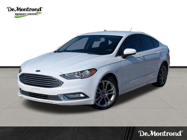 Used 2017 Ford Fusion SE w/ Equipment Group 201A FWD image 1
