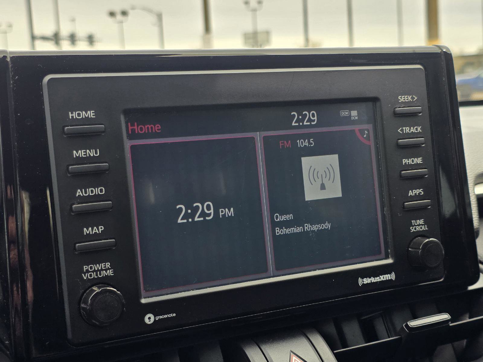 Used 2020 Toyota RAV4 LE AWD/4WD image 17