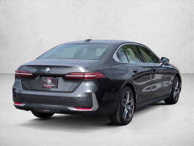 New 2026 BMW 530i image 2