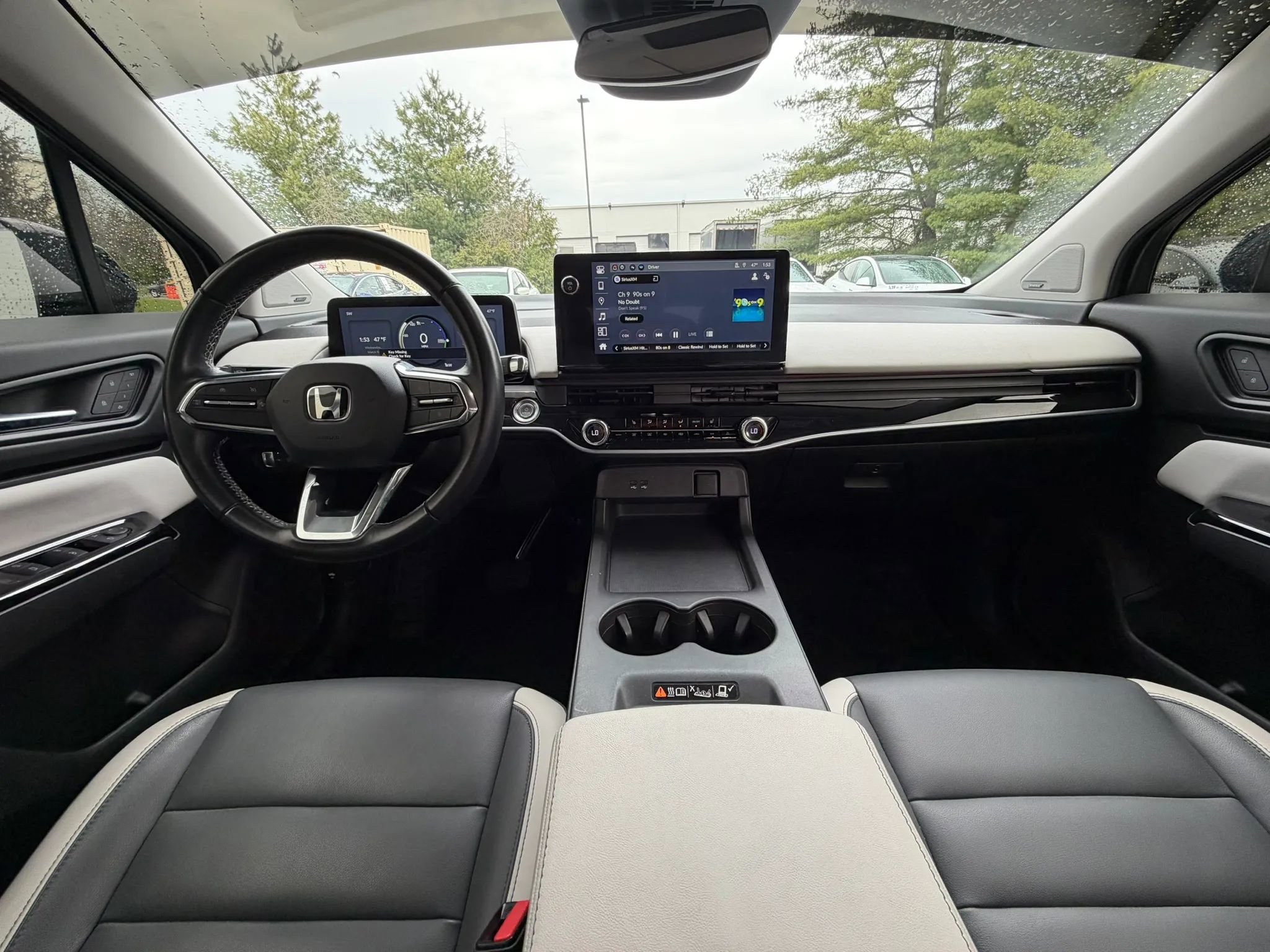 Used 2024 Honda Prologue Touring image 2