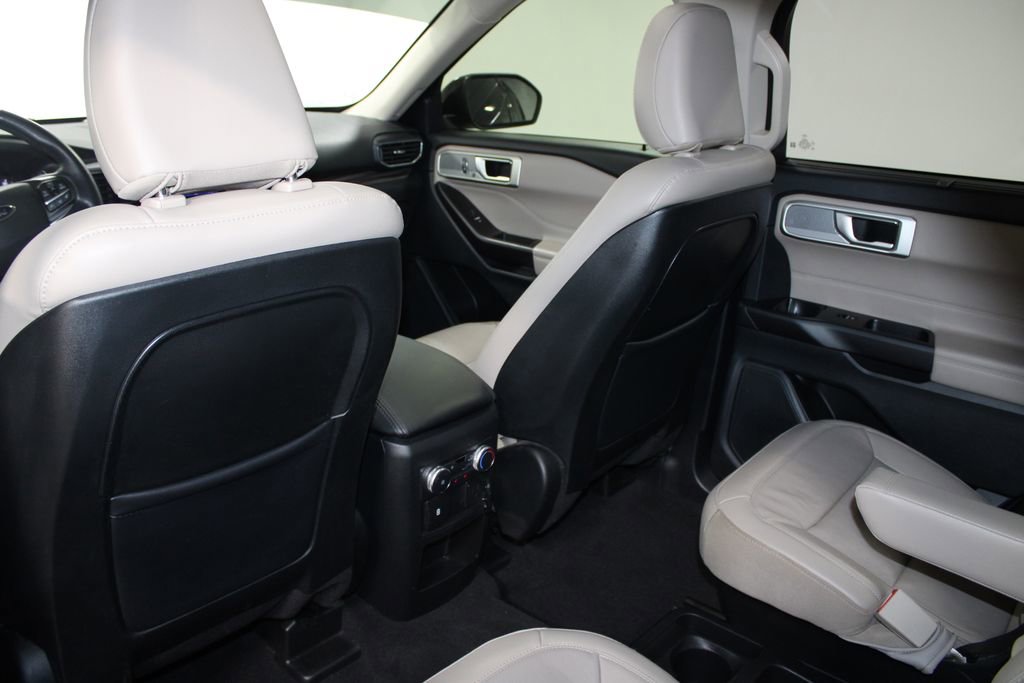 Certified 2020 Ford Explorer Limited AWD/4WD image 29
