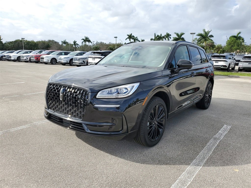 New 2026 Lincoln Corsair Reserve w/ Jet Appearance Package image 2