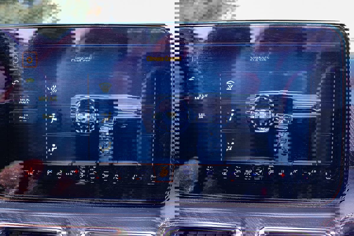 Used 2024 Ford Mustang Premium image 24