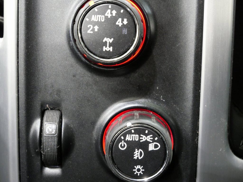 Used 2015 GMC Sierra 1500 SLT w/ SLT Crew Cab Value Package image 15