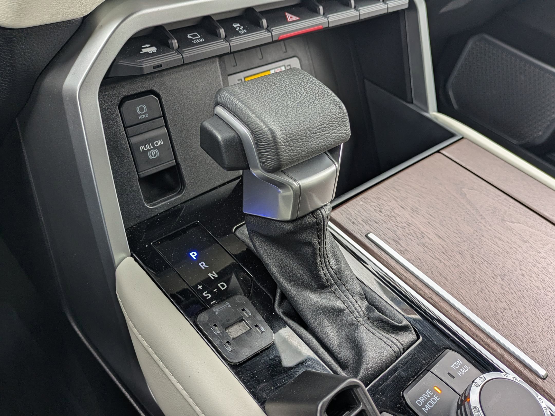 Used 2024 Toyota Sequoia Capstone image 15