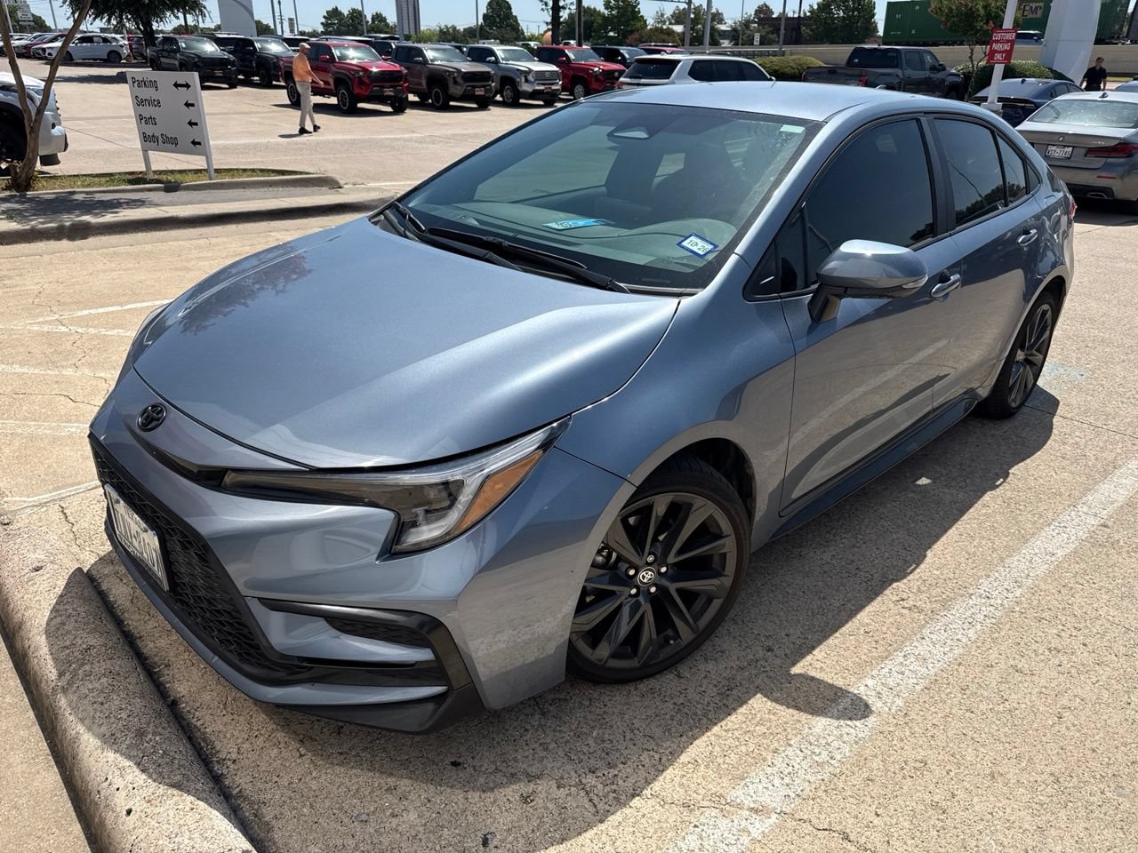 Used 2024 Toyota Corolla SE FWD image 1