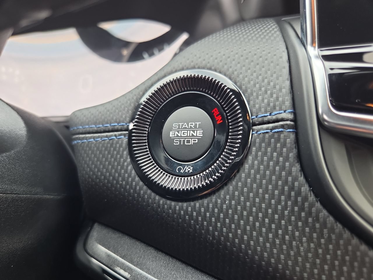 New 2026 Jeep Compass Latitude AWD/4WD image 28